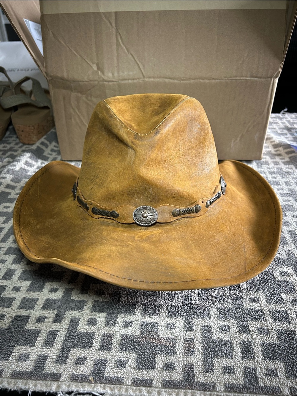 Stetson Western Leather Cowboy Hat in Distressed Brown Rodeo Drive Collection